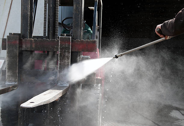Best Commercial Pressure Washing  in Blasdell, NY